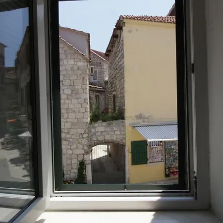 Appartamento & River View Omiš