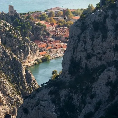 & River View Omiš